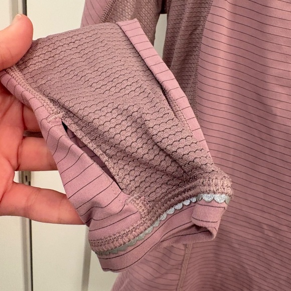 Lululemon Run for Gold Half Zip in Mauvelous Size 4 - Picture 6 of 15